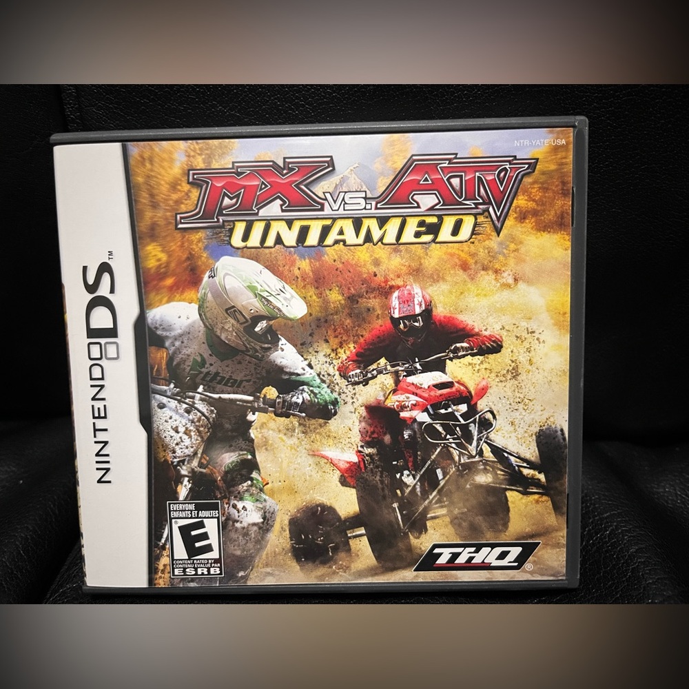 Nintendo DS MX vs. ATV Untamed - Red, Green, Black
